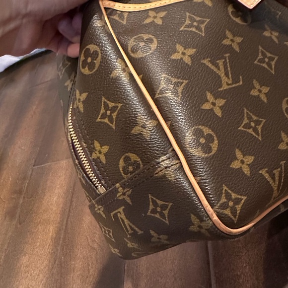 LV - Picture 8 of 13